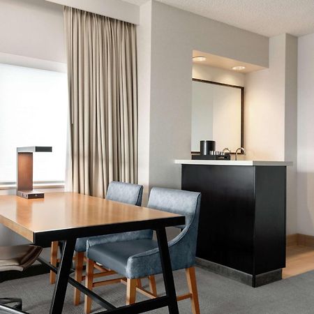 Embassy Suites By Hilton Monterey Bay Seaside Exteriör bild