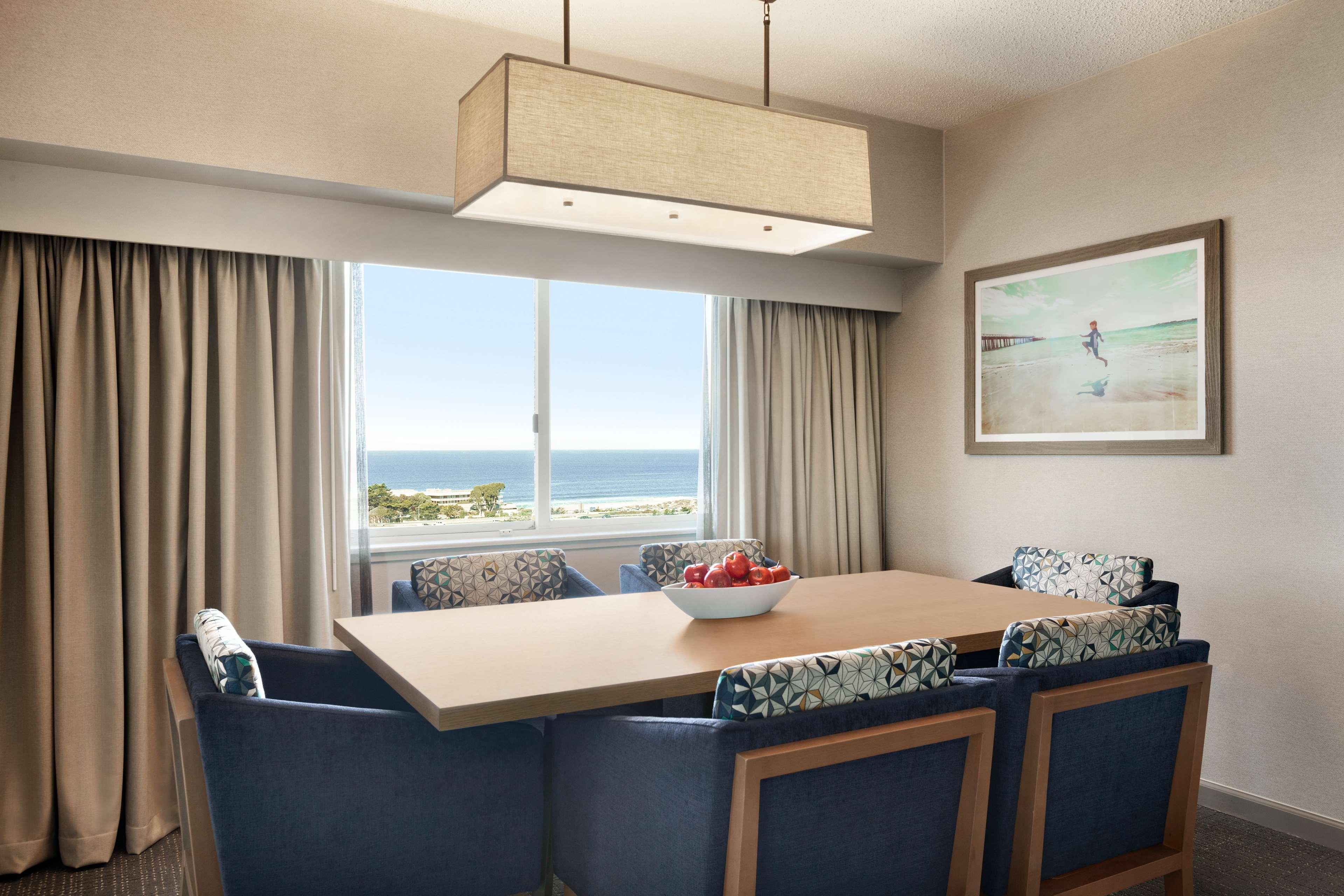 Embassy Suites By Hilton Monterey Bay Seaside Exteriör bild